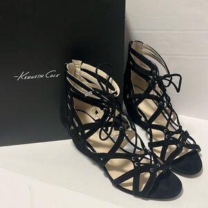KENNETH COLE DYLAN WEDGE SUEDE BLACK SIZE 8